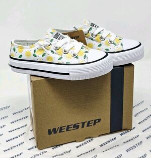 Weestep Toddler Lemon Print Low Top Canvas Sneakers Size 7